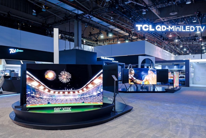 TCL实业CES 2025：屏显科技引领，全品类智能终端展现顶尖科技力